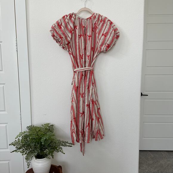 NWOT Never A Wallflower Embroidered Jewel Neck Dress in True Red - Picture 3 of 9